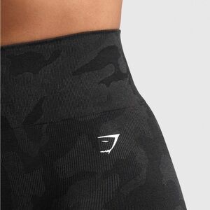 GYMSHARK black shorts size XS